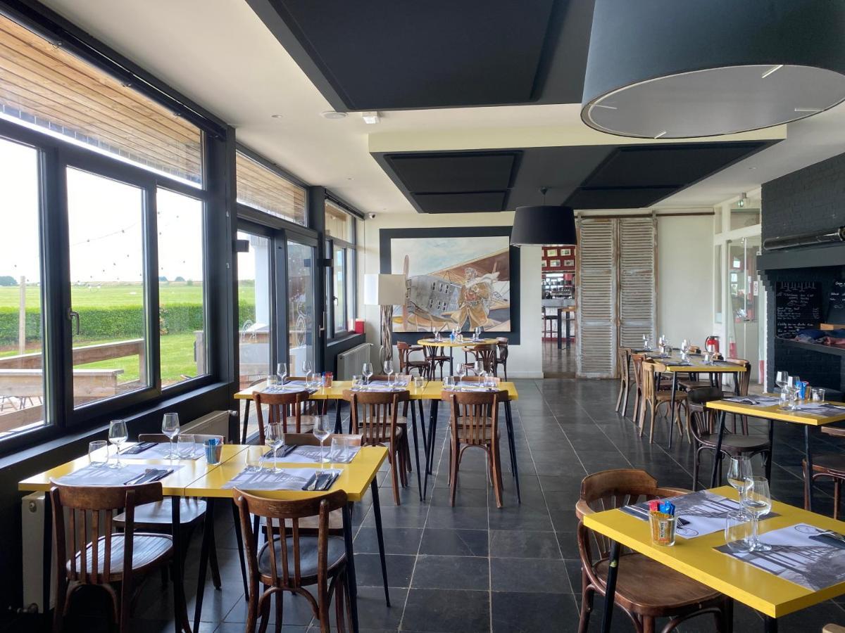 Logis Hotel & Restaurant De L'Aerodrome De La Baie De Somme Buigny-Saint-Maclou ภายนอก รูปภาพ